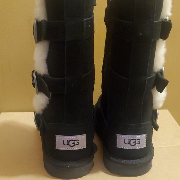 UGG Kids Black Winter Boots with Shearling Lining - Picture 2 of 8
